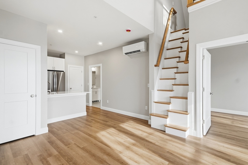 8 Vine Street, Unit 6 Haverhill, MA 01830 - Photo 11 of 27