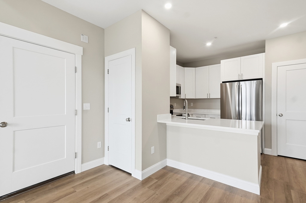 8 Vine Street, Unit 6 Haverhill, MA 01830 - Photo 13 of 27