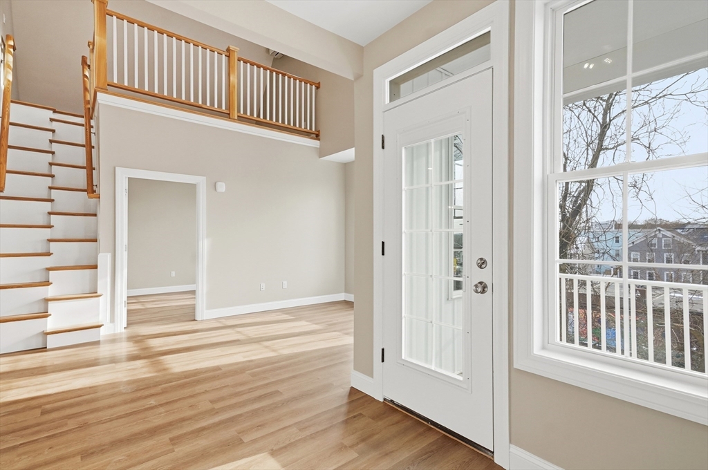 8 Vine Street, Unit 6 Haverhill, MA 01830 - Photo 6 of 27