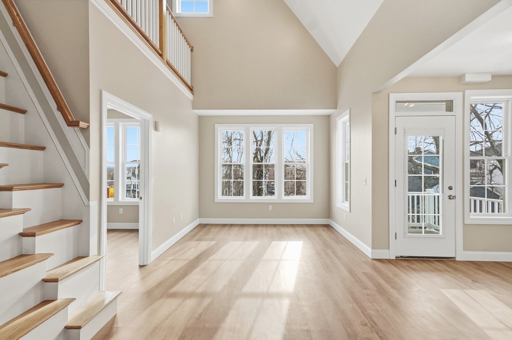 8 Vine Street, Unit 6 Haverhill, MA 01830 - Photo 8 of 27