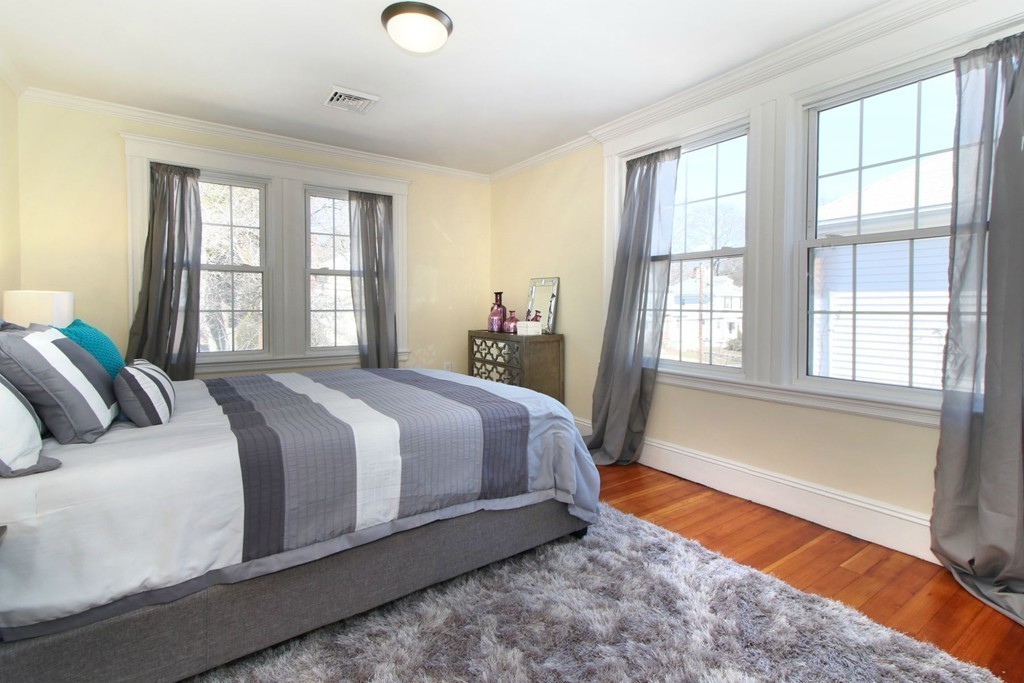 43 Hollywood Road Boston, MA 02132 - Photo 14 of 27 Gallery Image 14