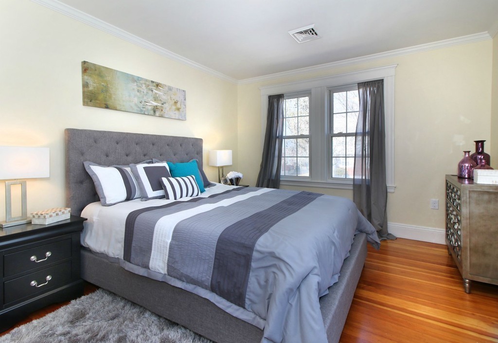 43 Hollywood Road Boston, MA 02132 - Photo 15 of 27 Gallery Image 15