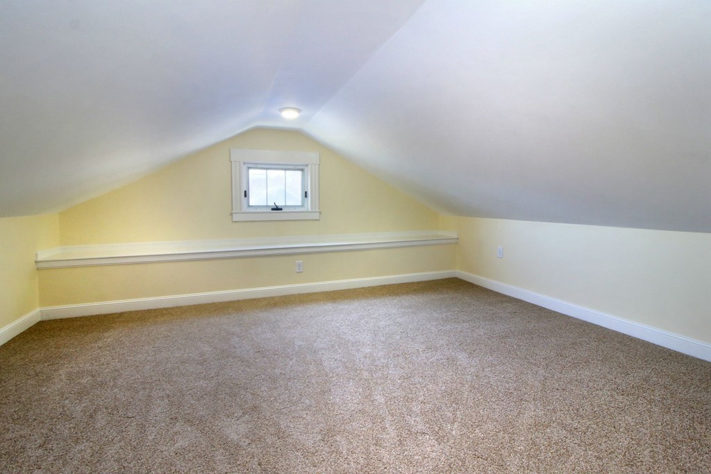 43 Hollywood Road Boston, MA 02132 - Photo 20 of 27 Gallery Image 20