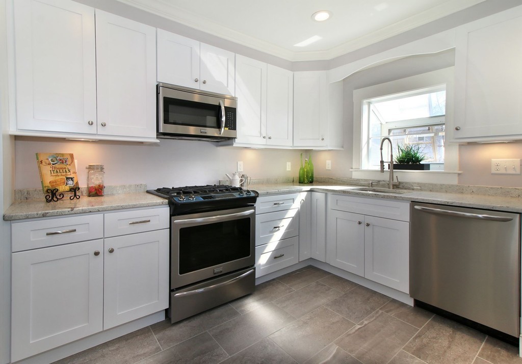 43 Hollywood Road Boston, MA 02132 - Photo 3 of 27 Gallery Image 3
