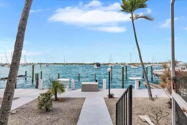 $3,000 | 1217 Sombrero Boulevard, Unit 31, Marathon, FL 33050