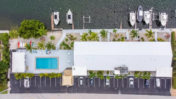 $3,095 | 1217 Sombrero Boulevard, Unit 31, Marathon, FL 33050