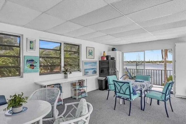 $3,000 | 1217 Sombrero Boulevard, Unit 31, Marathon, FL 33050
