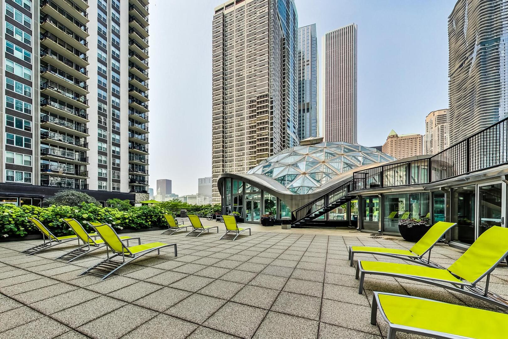 400 East Randolph Street, Unit 2425 Chicago, IL 60601 - Photo 21 of 59