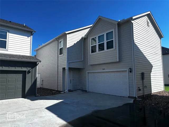 $1,830 | 346 Huisache Street, Lake Jackson, TX 77566