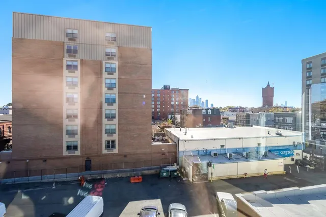 a picture of city view