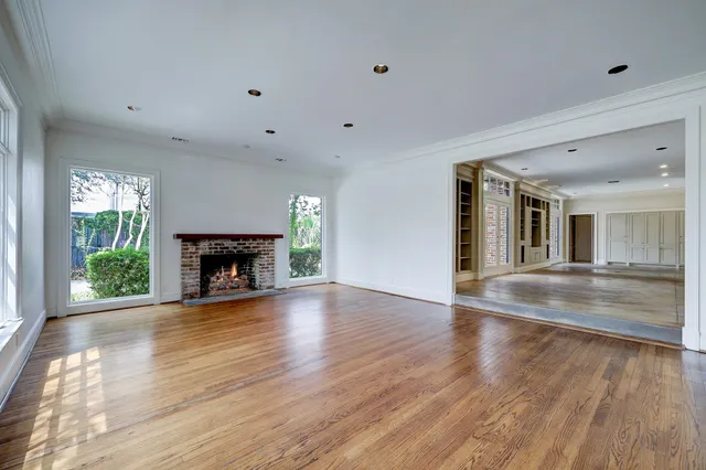 $7,500 | 3020 San Felipe Street, Houston, TX 77019