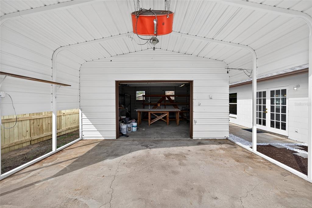 662 Bryan Terrace Drive Brandon, FL 33511 - Photo 24 of 30 a view of a garage
