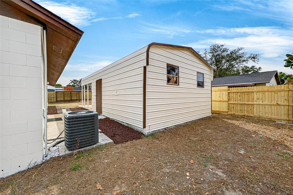 662 Bryan Terrace Drive Brandon, FL 33511 - Photo 27 of 30 a view of a terrace with sky view