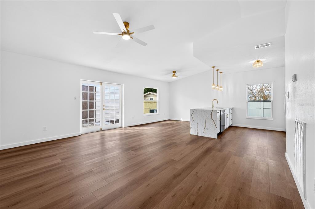 662 Bryan Terrace Drive Brandon, FL 33511 - Photo 6 of 30