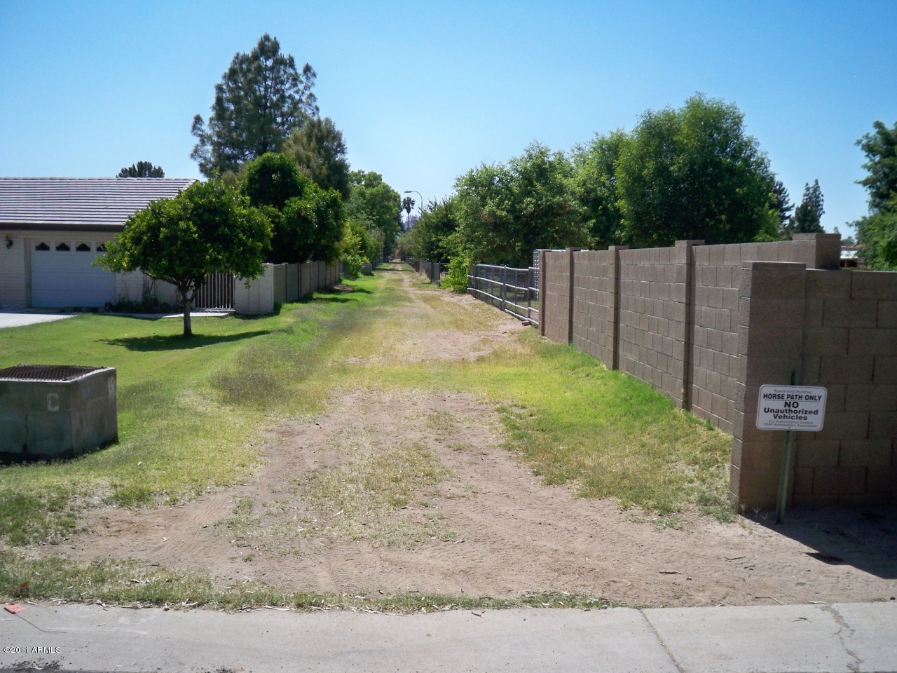 935 East Carver Road Tempe, AZ 85284 - Photo 17 of 25 One of the many Horse Trails throughout.
