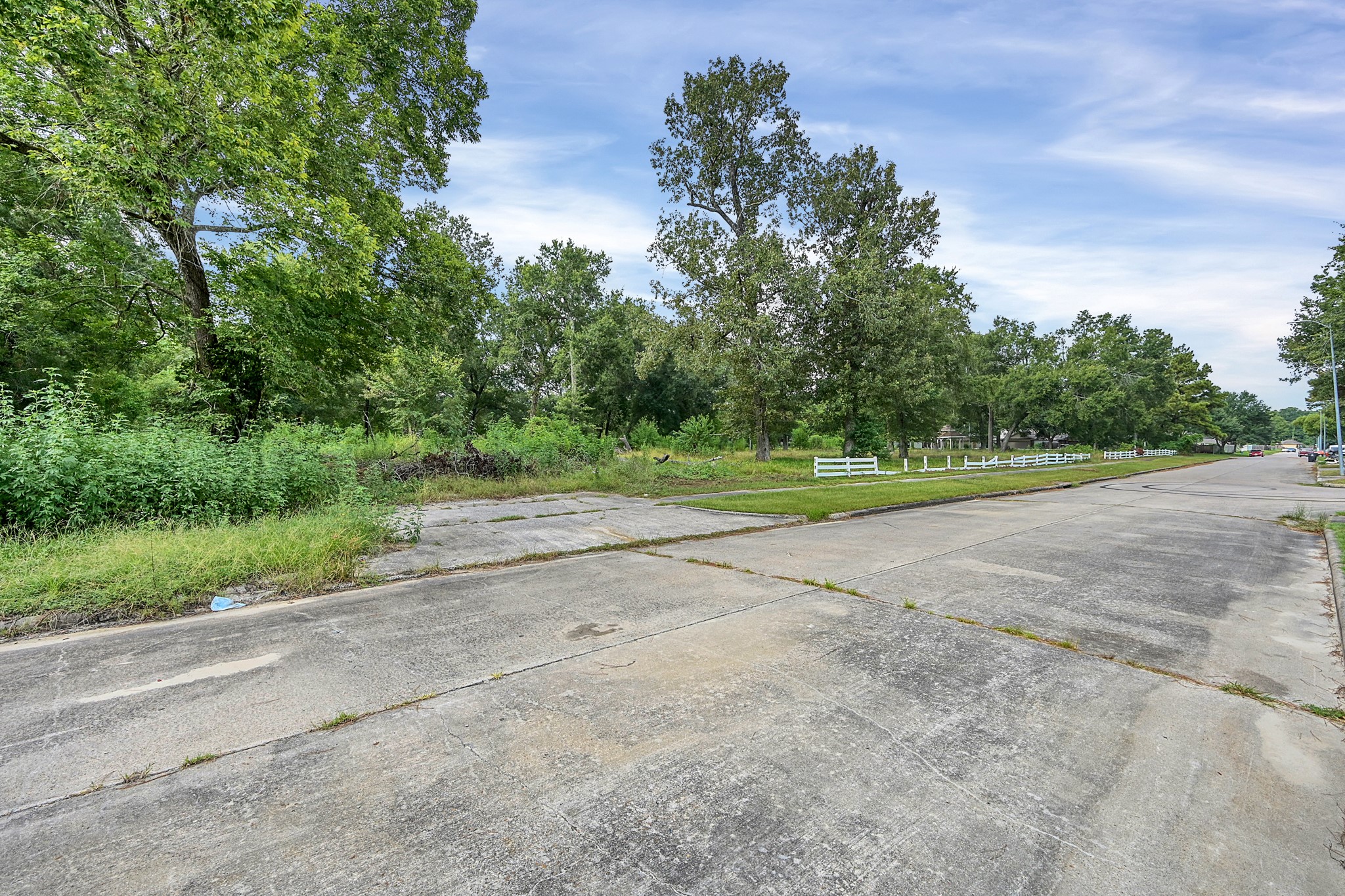 0 Silver Maple Drive Huffman, TX 77336 - Photo 3 of 15 a view of a road with a big yard
