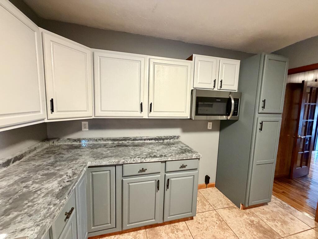 8974 Thompson Valley Road Tazewell, VA 24651 - Photo 18 of 35 Gallery Image 18