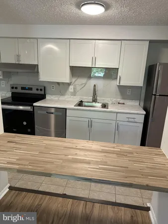 $209,900 | 19525 Gunners Branch Road, Unit G, Germantown, MD 20876