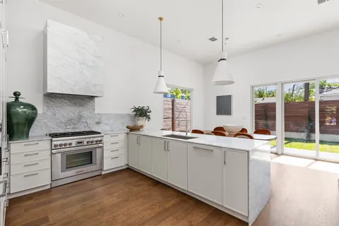 $1,150,000 | 127 Frederick Street, Austin, TX 78704