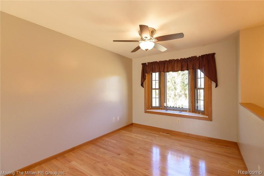 48735 Judd Road Belleville, MI 48111 - Photo 7 of 42 MTM_48735_judd-26.jpg