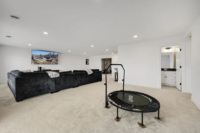 $5,900 | 10675 40th Street North, Lake Elmo, MN 55042