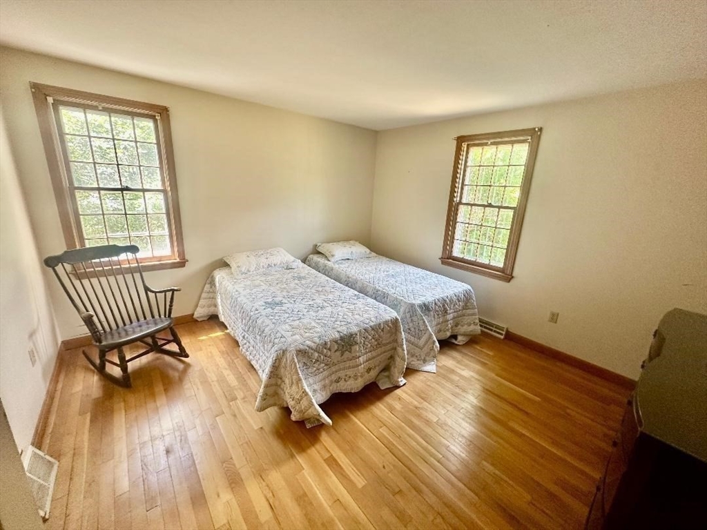 9 Captain Phillips Road West Dennis, MA 02670 - Photo 8 of 14