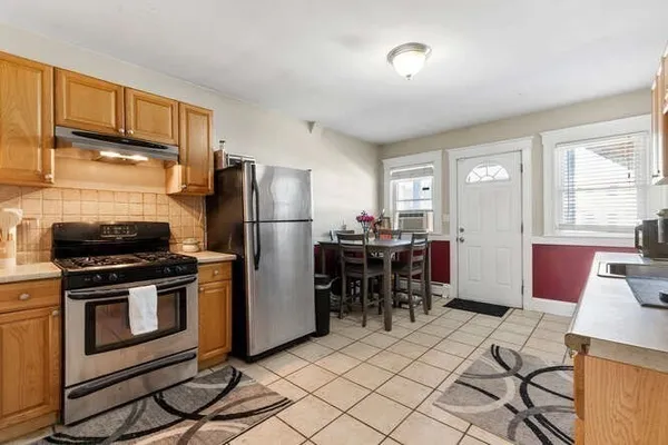 $425,000 | 31 Weston Street, Unit 2, Waltham, MA 02453