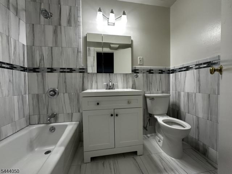 873 Main Street, Unit A Hackensack, NJ 07601 - Photo 11 of 18