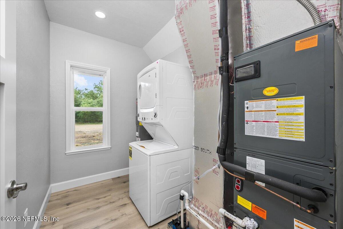 108 Pamela Street Interlachen, FL 32148 - Photo 16 of 31 a view of a room with gym equipment