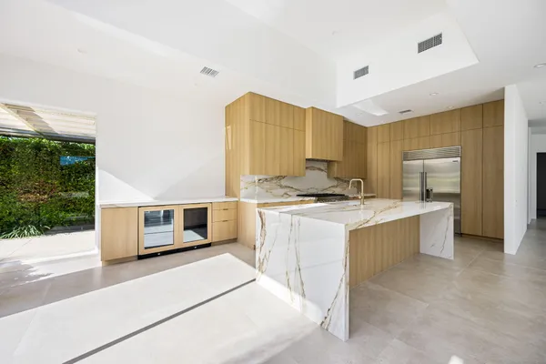 $2,100,000 | 75313 14th Green Drive, Indian Wells, CA 92210