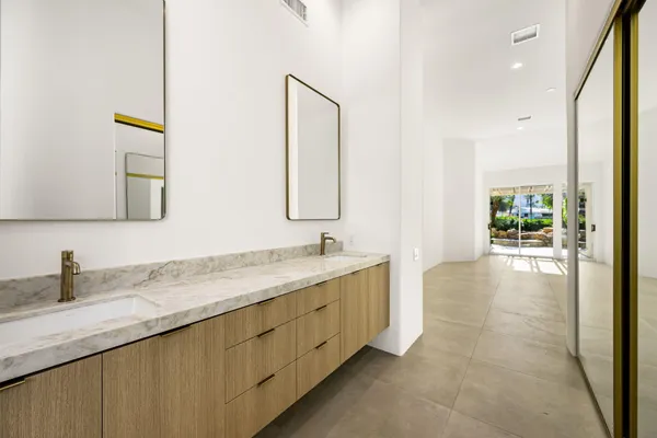 $2,100,000 | 75313 14th Green Drive, Indian Wells, CA 92210