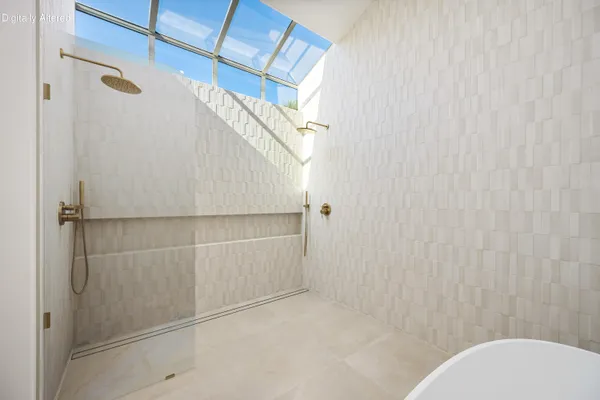 $2,100,000 | 75313 14th Green Drive, Indian Wells, CA 92210