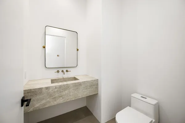 $2,100,000 | 75313 14th Green Drive, Indian Wells, CA 92210