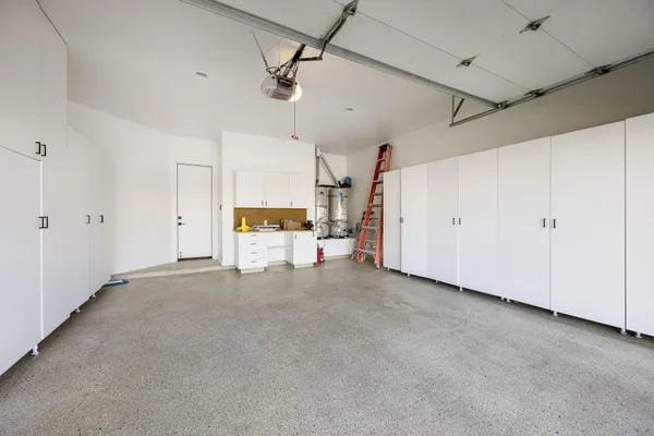 $2,100,000 | 75313 14th Green Drive, Indian Wells, CA 92210