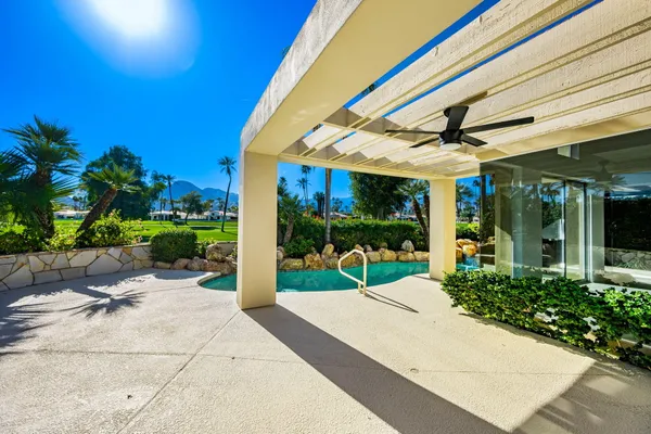 $2,100,000 | 75313 14th Green Drive, Indian Wells, CA 92210