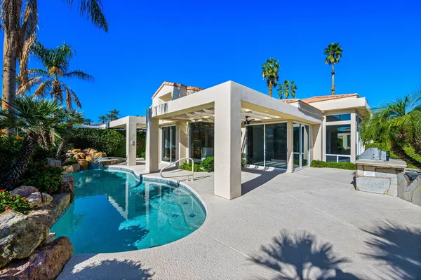 $2,100,000 | 75313 14th Green Drive, Indian Wells, CA 92210