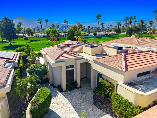 $2,100,000 | 75313 14th Green Drive, Indian Wells, CA 92210