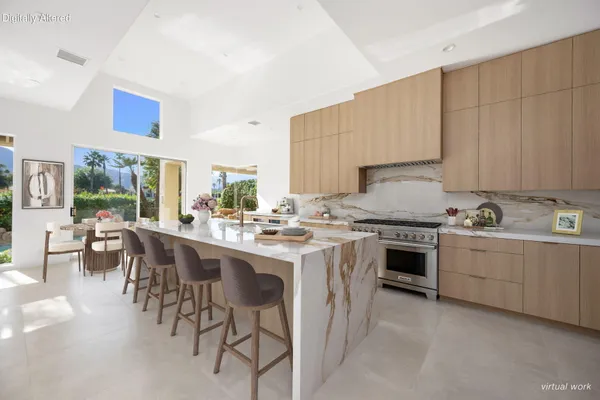 $2,100,000 | 75313 14th Green Drive, Indian Wells, CA 92210