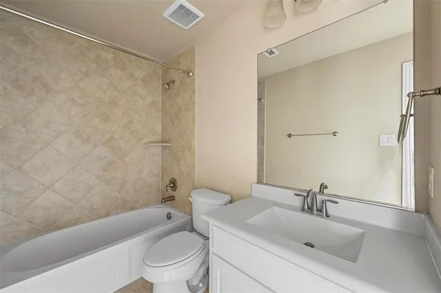 $3,600 | 7116 Isle Royale Lane, Irving, TX 75063