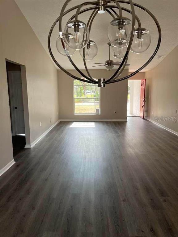 5991 Hagerman Road Sarasota, FL 34232 - Photo 4 of 6