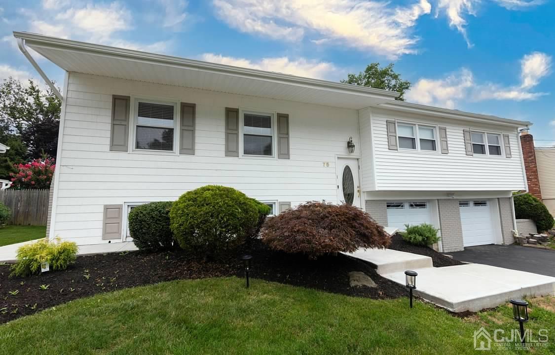 75 Harmon Road Edison, NJ 08837 - Photo 32 of 35