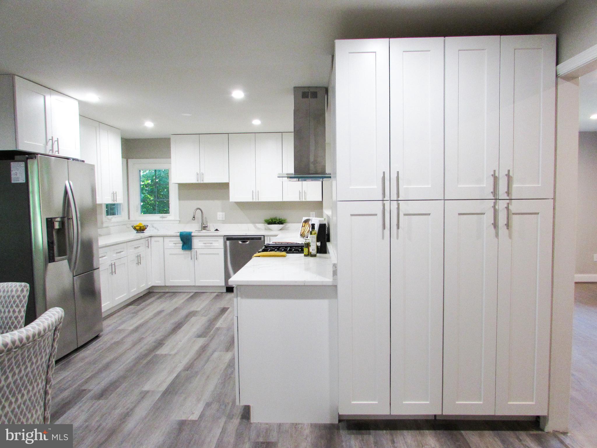 4729 Roundhill Road Ellicott City, MD 21043 - Photo 2 of 48 NEW OPEN KITCHEN DESIGN!