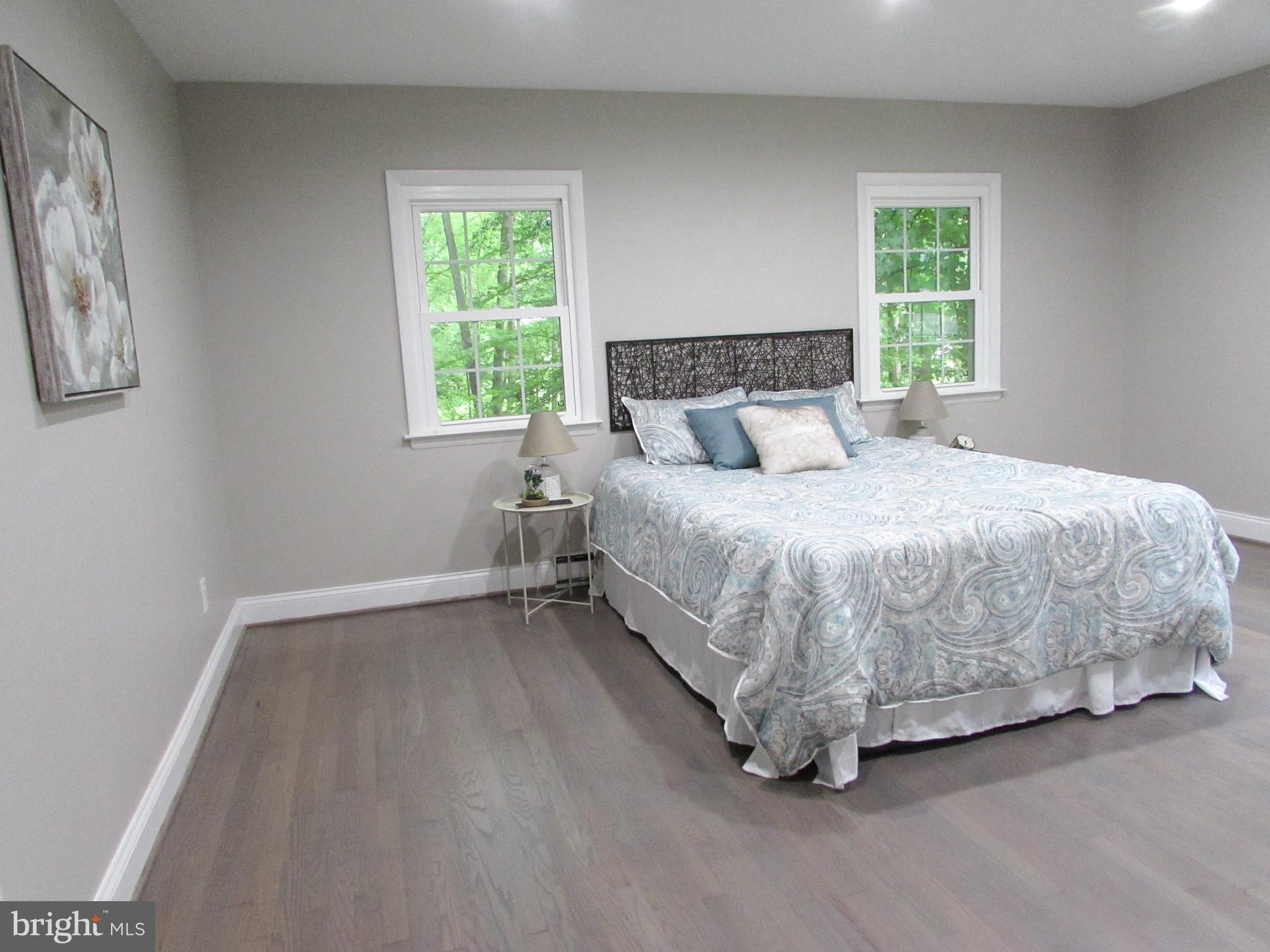 4729 Roundhill Road Ellicott City, MD 21043 - Photo 20 of 48 Gallery Image 20