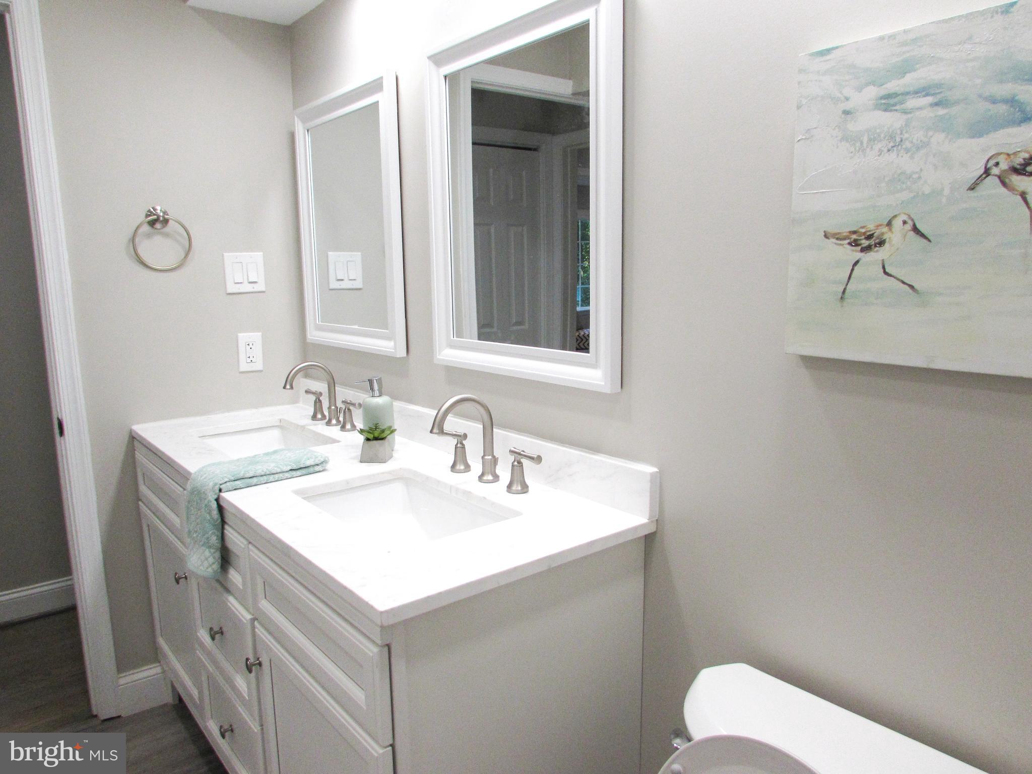 4729 Roundhill Road Ellicott City, MD 21043 - Photo 27 of 48 TOP FLOOR FULL BATHROOM W/DUAL VANITIES
