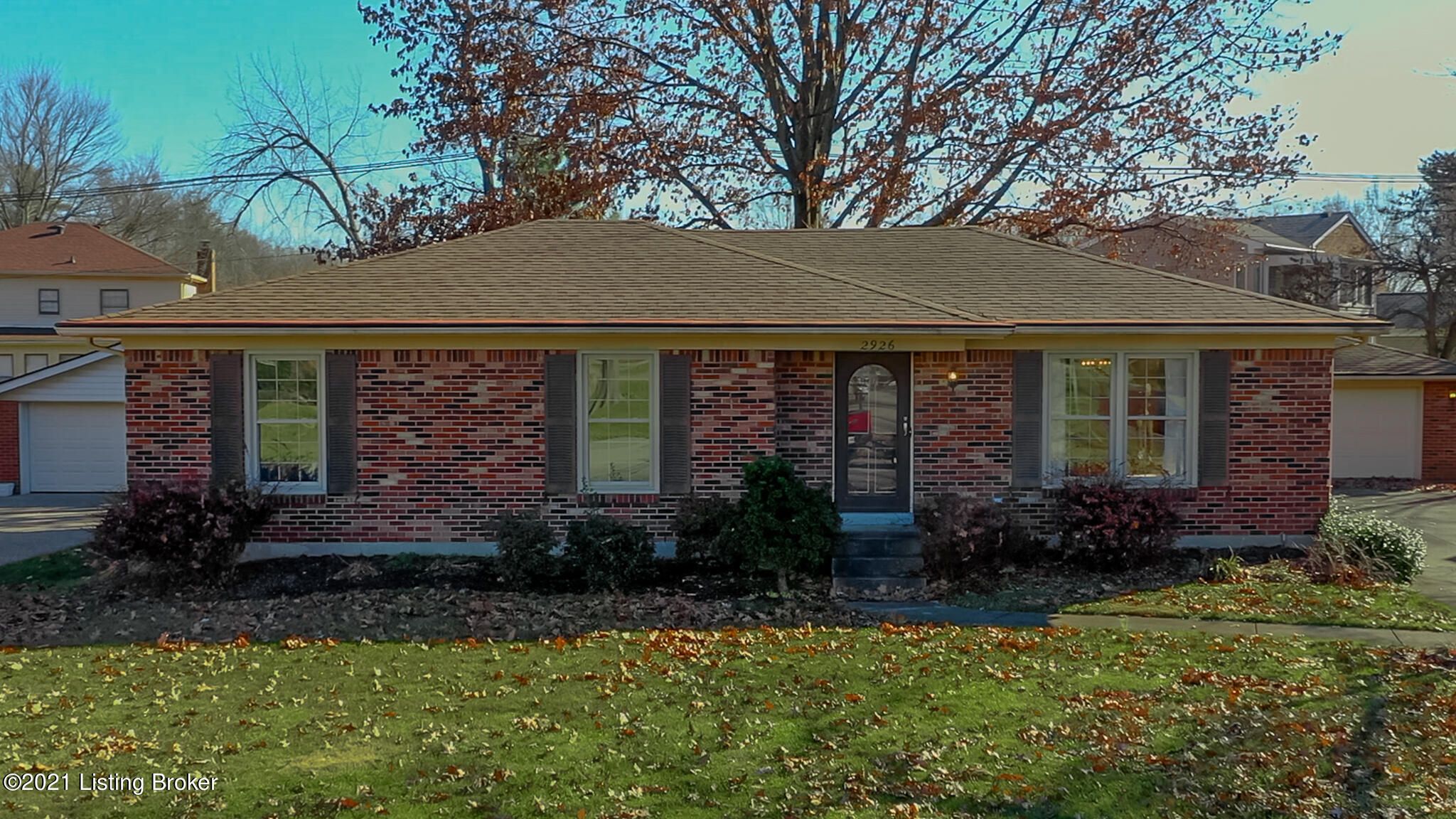 2926 Lexham Road Louisville, KY 40220 - Photo 1 of 55 2926 Lexham Rd Louisville KY 40220-61