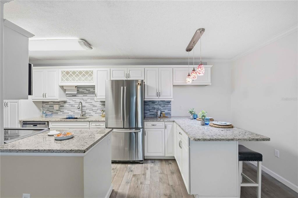 3259 South Beneva Road, Unit 101 Sarasota, FL 34232 - Photo 14 of 44