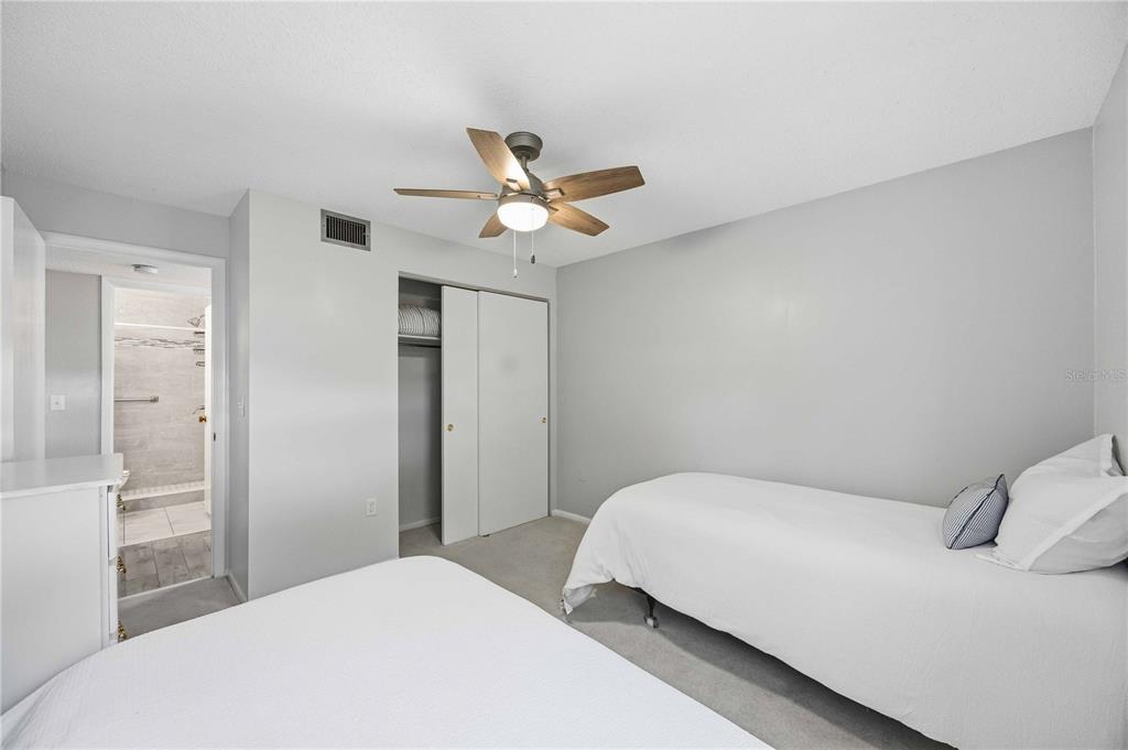 3259 South Beneva Road, Unit 101 Sarasota, FL 34232 - Photo 27 of 44