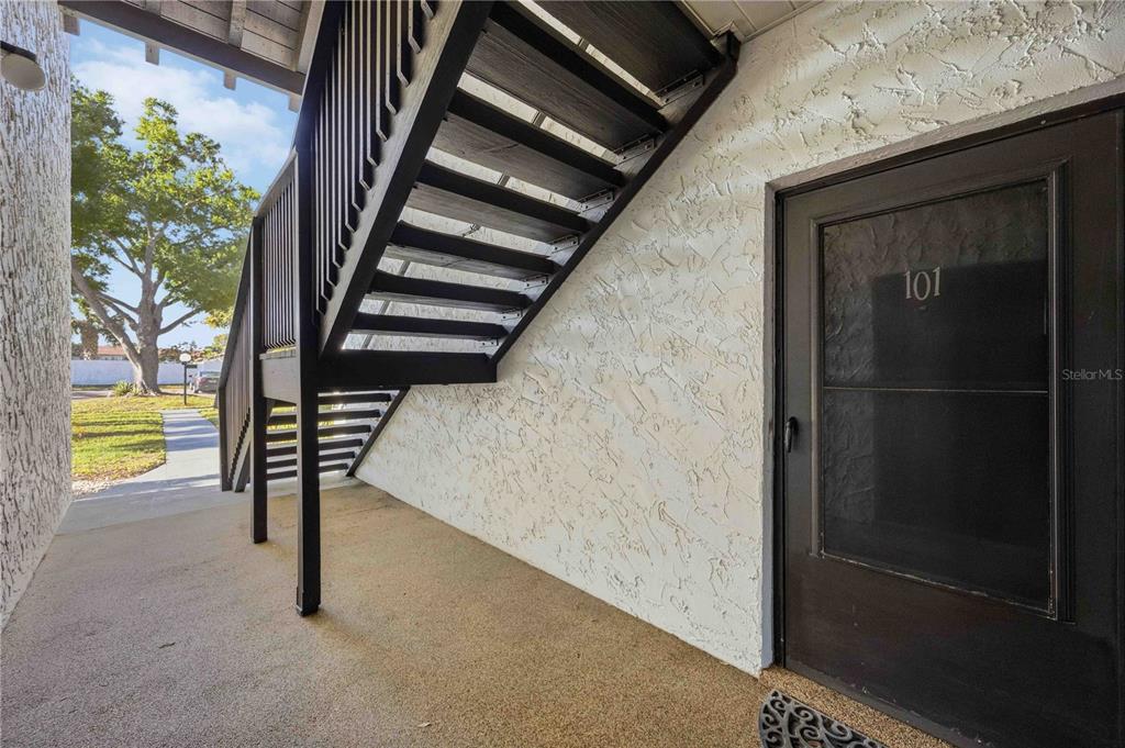 3259 South Beneva Road, Unit 101 Sarasota, FL 34232 - Photo 3 of 44