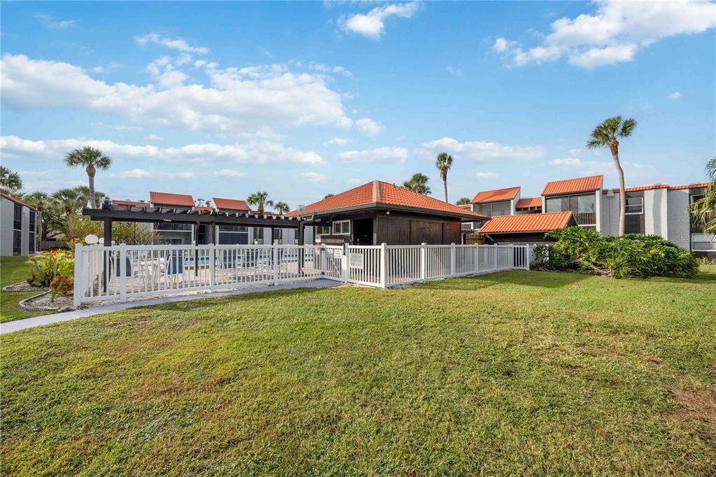 3259 South Beneva Road, Unit 101 Sarasota, FL 34232 - Photo 38 of 44