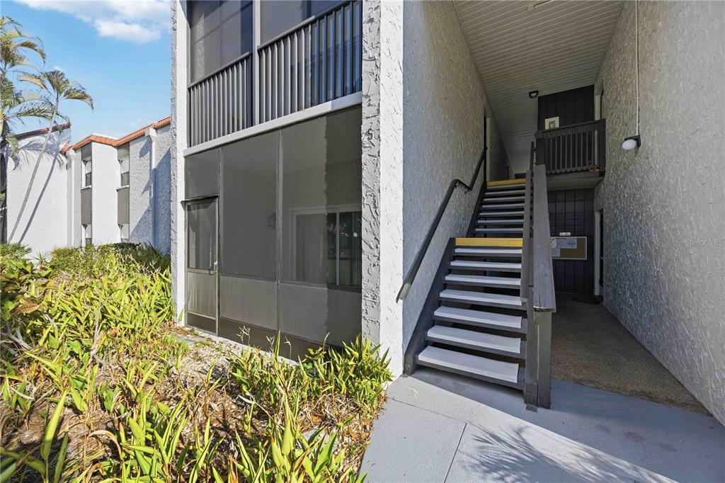 3259 South Beneva Road, Unit 101 Sarasota, FL 34232 - Photo 4 of 44